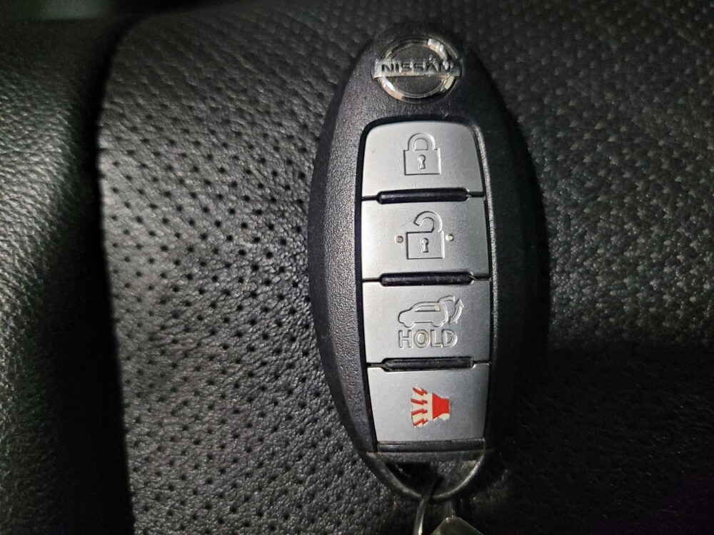 2016 Nissan Rogue in Glen Burnie, MD 21061 - 18129727 32