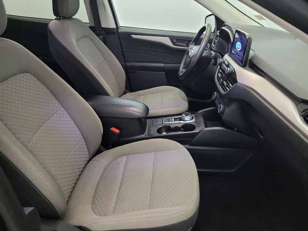 2022 Ford Escape in Richmond, VA 23235 - 18129728 21