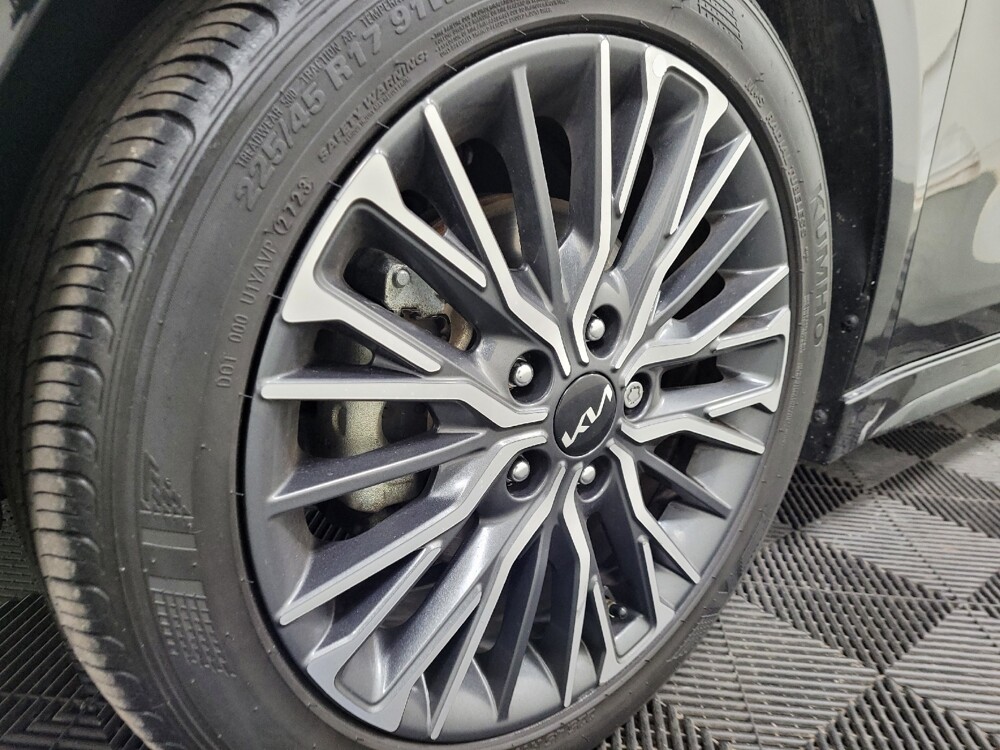 2023 Kia Forte in Langhorne, PA 19047 - 18129730 31