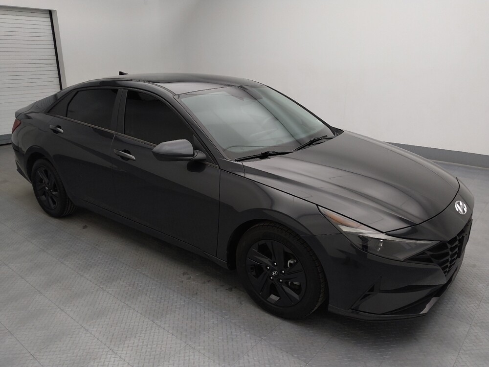2022 Hyundai Elantra in Wichita, KS 67207 - 18129735 11