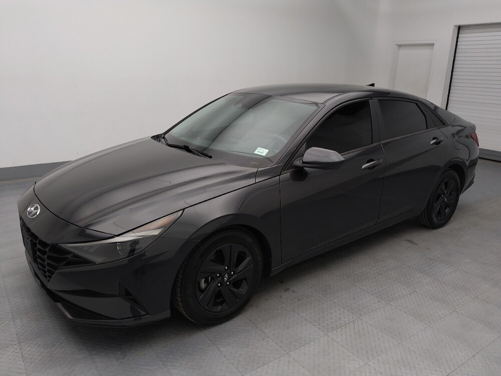 2022 Hyundai Elantra in Wichita, KS 67207 - 18129735 2
