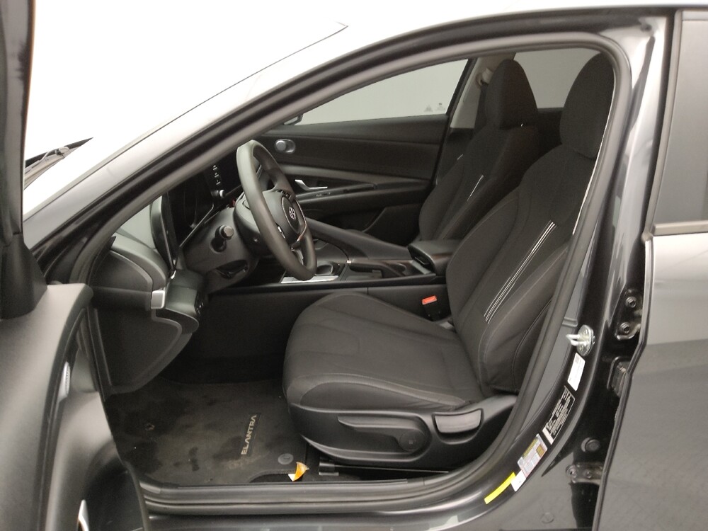 2022 Hyundai Elantra in Wichita, KS 67207 - 18129735 17