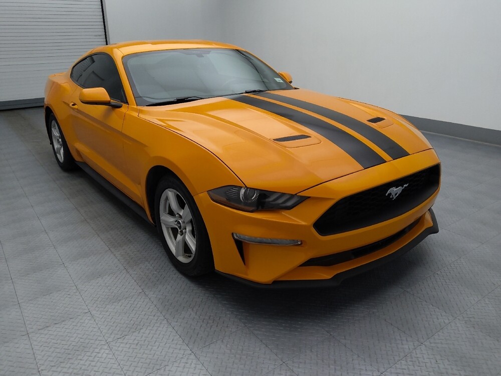 2018 Ford Mustang in Topeka, KS 66611 - 18129738 13