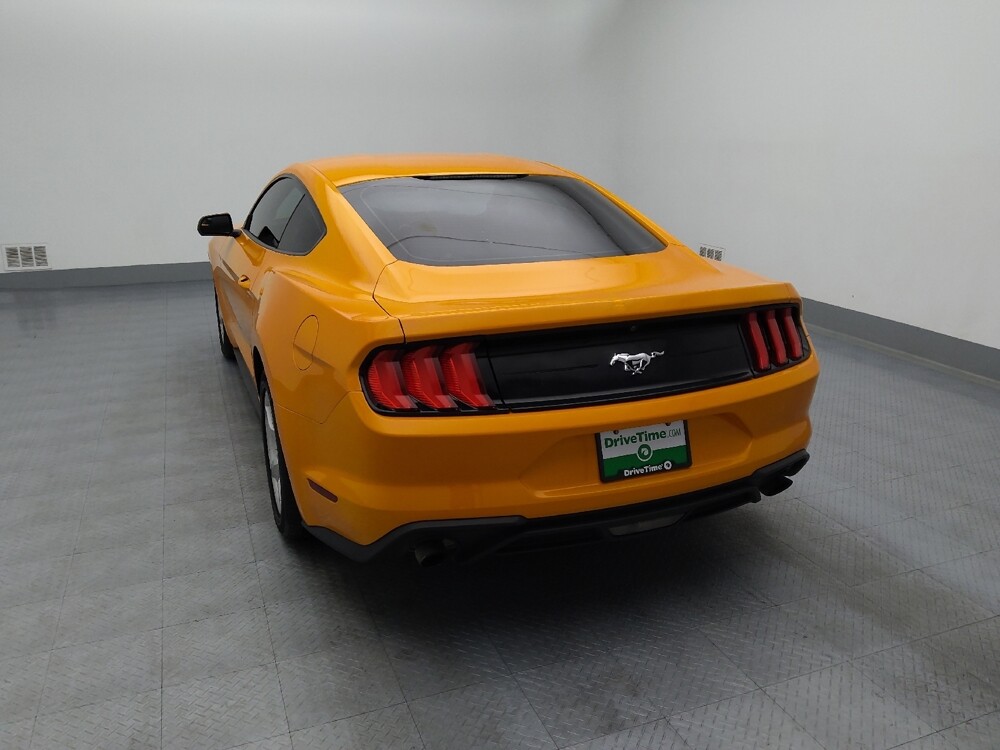2018 Ford Mustang in Topeka, KS 66611 - 18129738 6