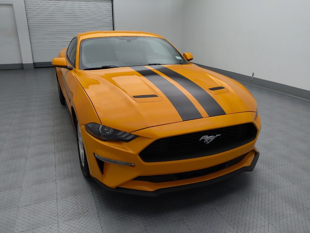 2018 Ford Mustang in Topeka, KS 66611 - 18129738 14