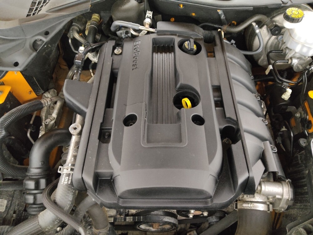 2018 Ford Mustang in Topeka, KS 66611 - 18129738 30