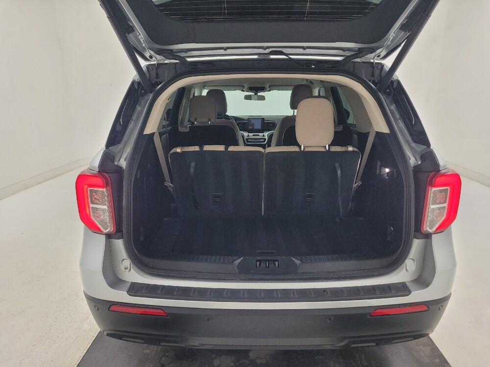 2022 Ford Explorer in St. Louis, MO 63125 - 18129739 29