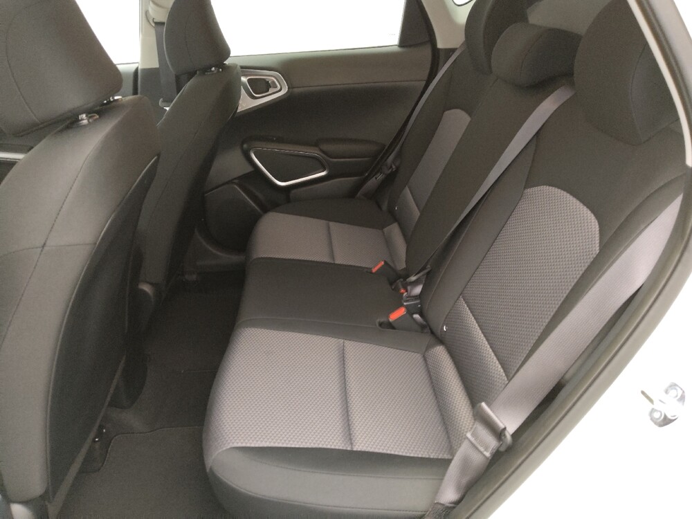 2025 Kia Soul in St. Louis, MO 63136 - 18129740 18