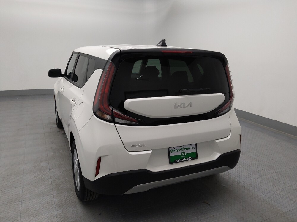 2025 Kia Soul in St. Louis, MO 63136 - 18129740 6