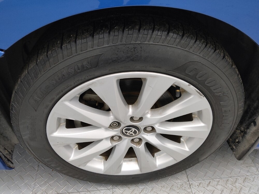 2020 Toyota Camry in Springfield, MO 65807 - 18129741 31