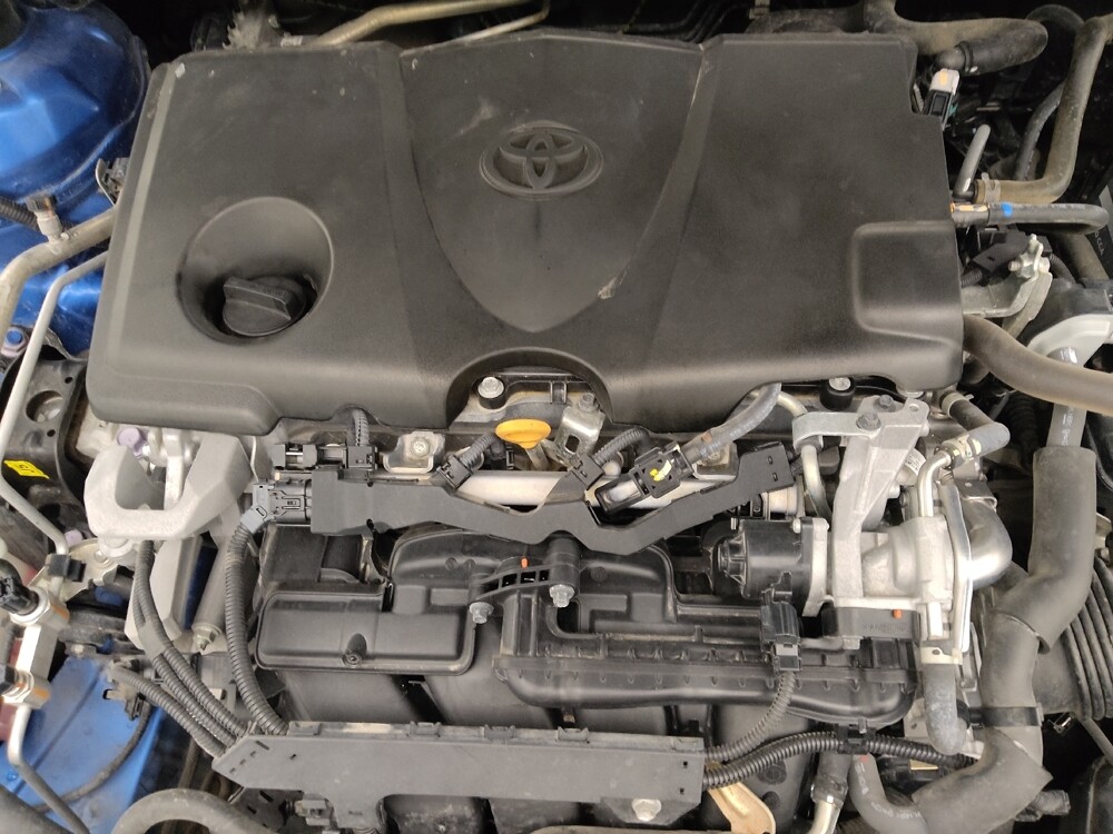 2020 Toyota Camry in Springfield, MO 65807 - 18129741 30