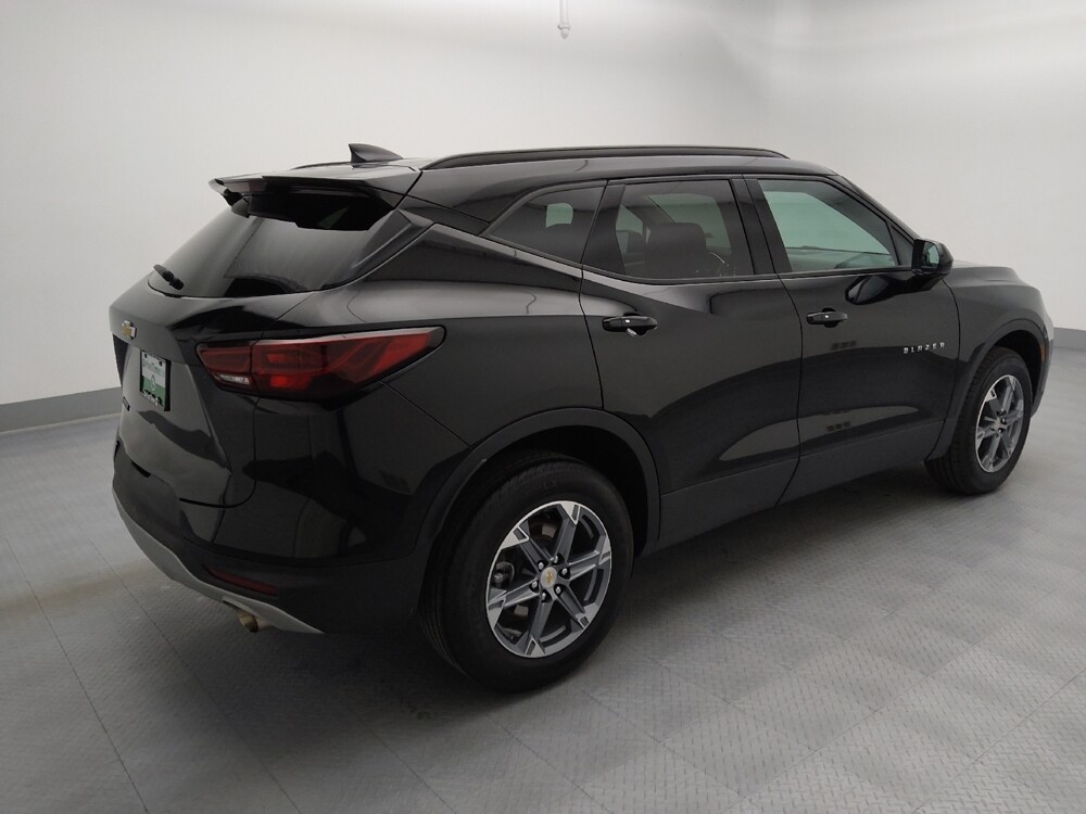 2024 Chevrolet Blazer in Gladstone, MO 64118 - 18129742 10