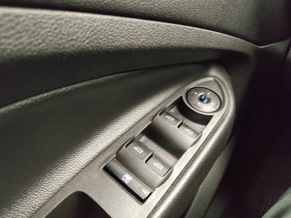 2014 Ford Escape in Lombard, IL 60148 - 18129743 27