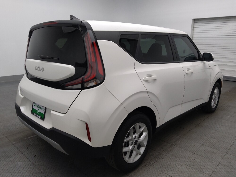 2025 Kia Soul in Jacksonville, FL 32210 - 18129749 9