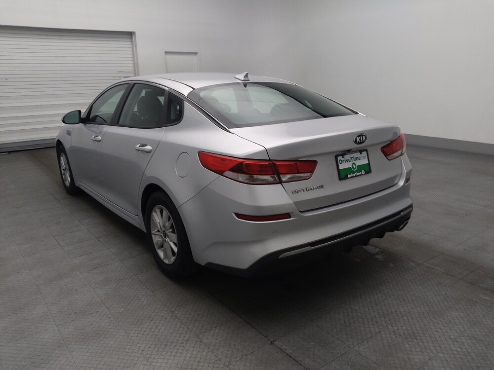 2019 Kia Optima in Gainesville, FL 32609 - 18129750 5