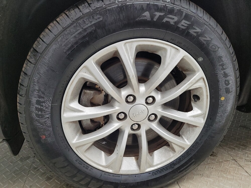 2019 Jeep Cherokee in Taylor, MI 48180 - 18129753 31