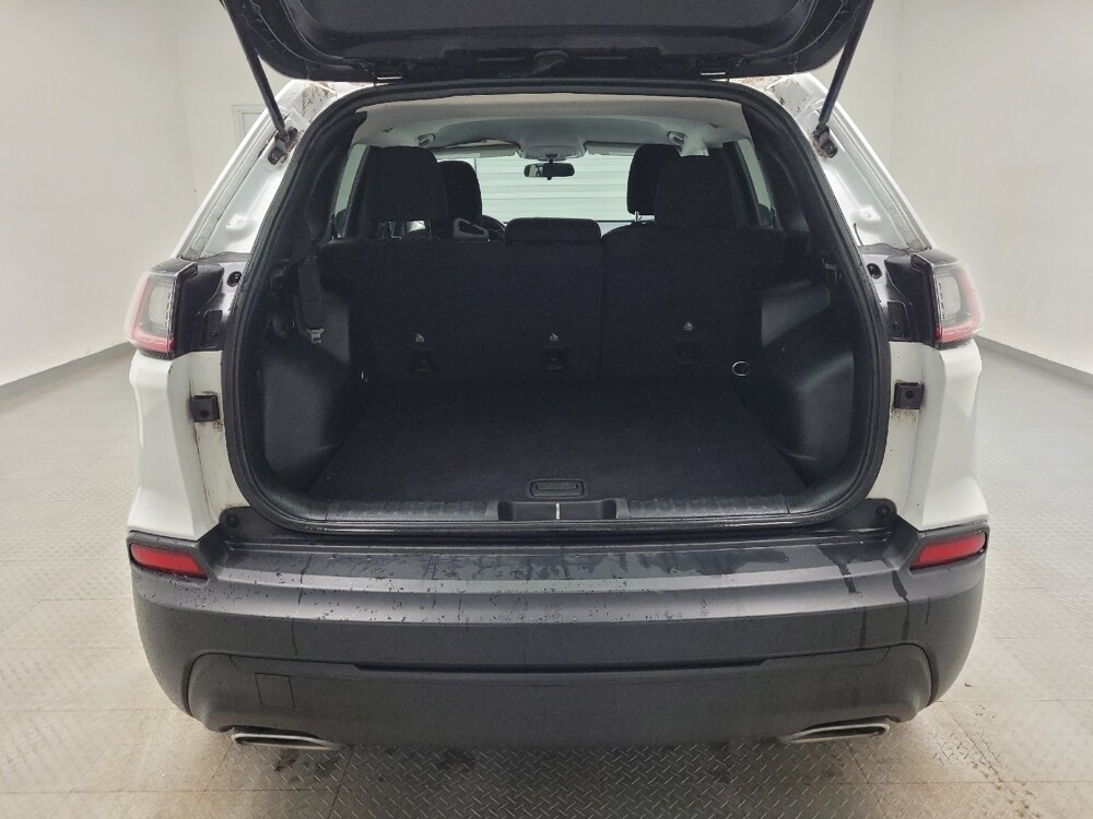 2019 Jeep Cherokee in Taylor, MI 48180 - 18129753 29