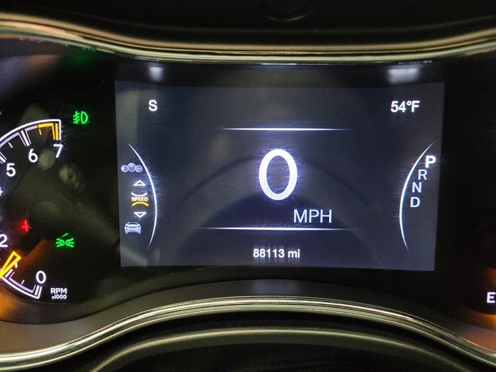 2019 Jeep Grand Cherokee in Grand Rapids, MI 49508 - 18129754 23