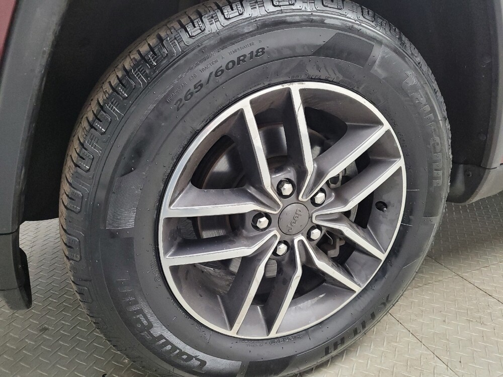 2019 Jeep Grand Cherokee in Grand Rapids, MI 49508 - 18129754 31