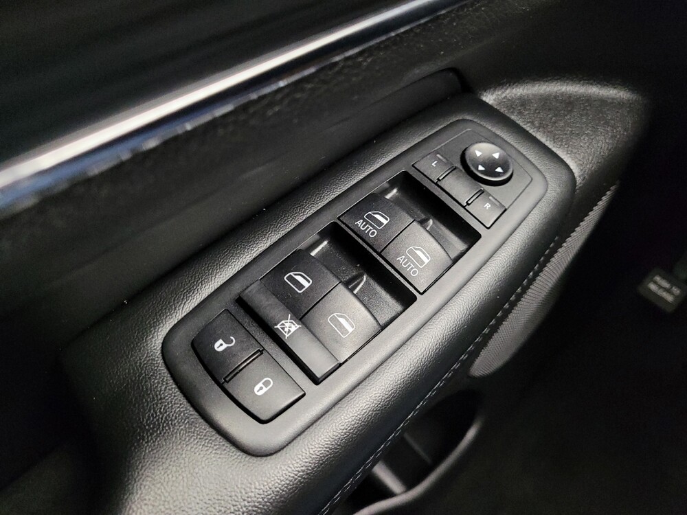 2019 Jeep Grand Cherokee in Grand Rapids, MI 49508 - 18129754 27