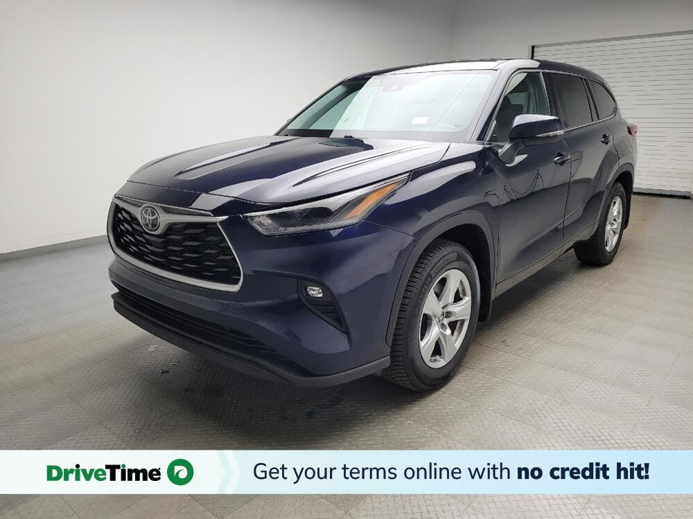2021 Toyota Highlander in Taylor, MI 48180 - 18129755