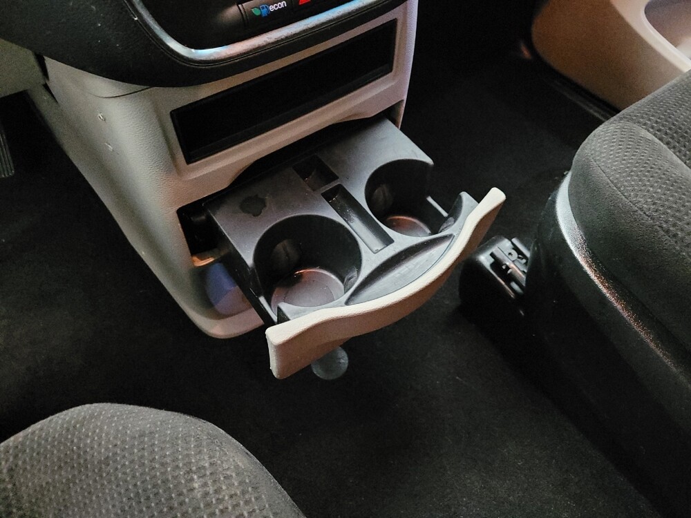 2017 Dodge Grand Caravan in Taylor, MI 48180 - 18129756 26