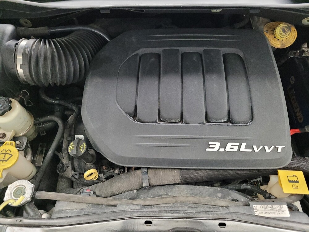 2017 Dodge Grand Caravan in Taylor, MI 48180 - 18129756 30