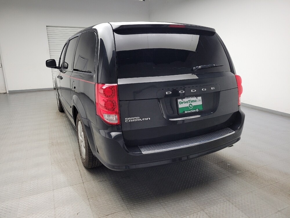 2017 Dodge Grand Caravan in Taylor, MI 48180 - 18129756 6