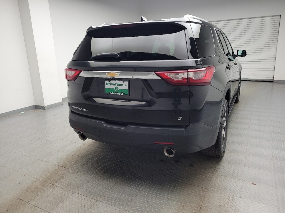 2018 Chevrolet Traverse in Taylor, MI 48180 - 18129757 7