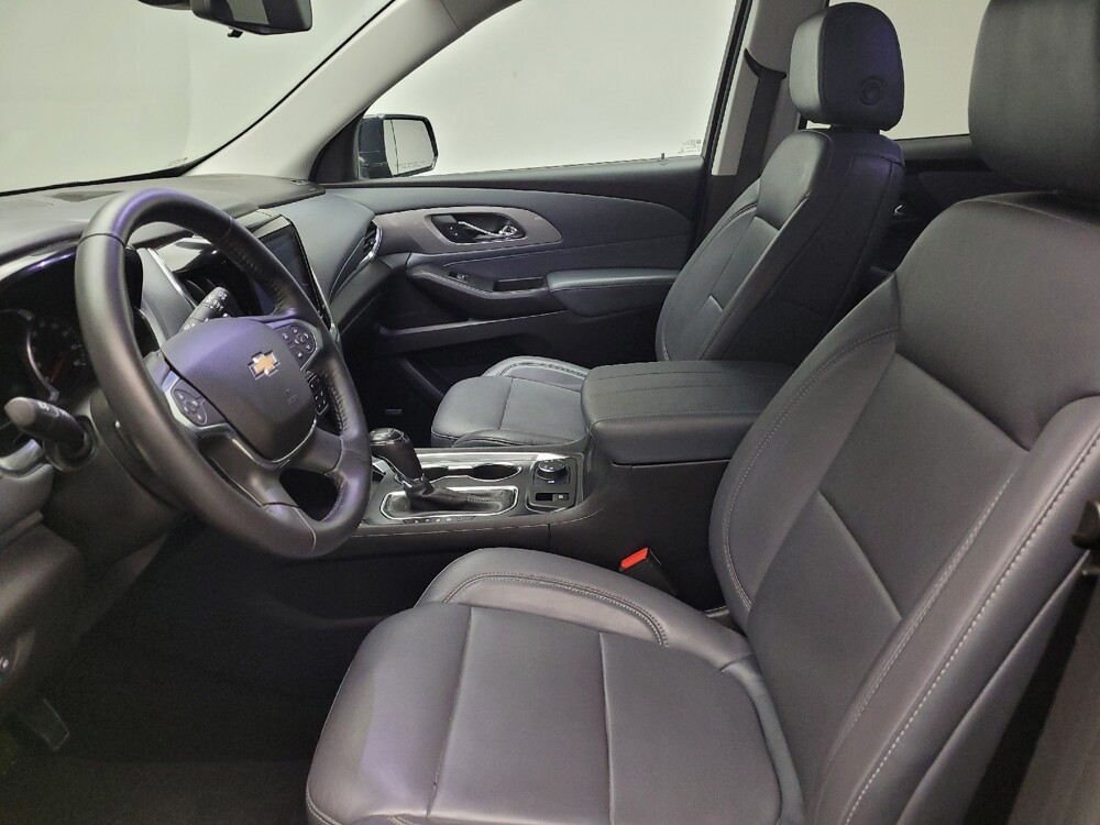 2018 Chevrolet Traverse in Taylor, MI 48180 - 18129757 17