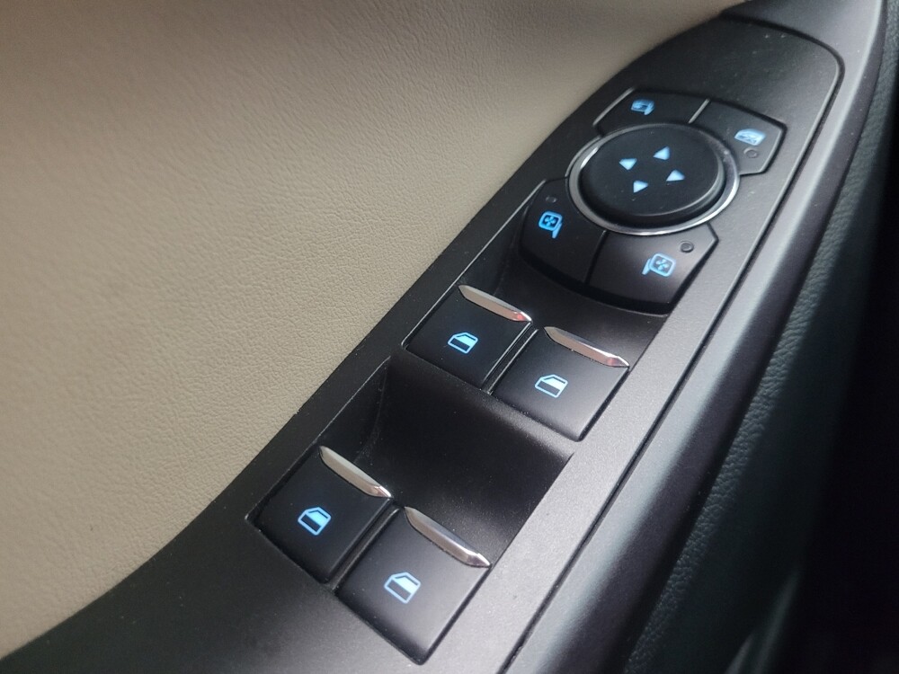 2020 Ford Explorer in Indianapolis, IN 46219 - 18129762 27