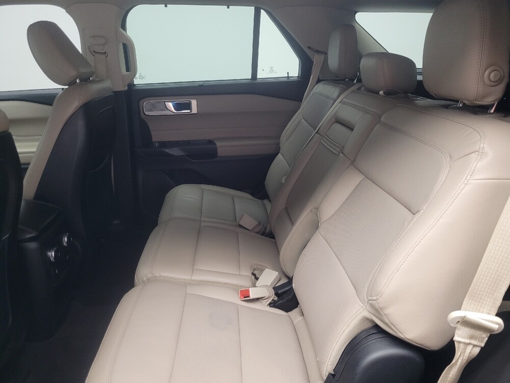 2020 Ford Explorer in Indianapolis, IN 46219 - 18129762 18