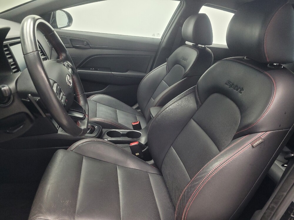 2018 Hyundai Elantra in Indianapolis, IN 46219 - 18129763 17