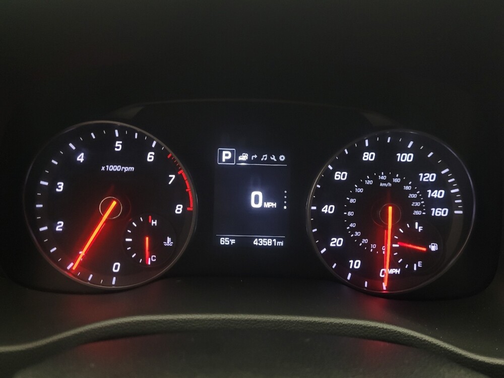 2018 Hyundai Elantra in Indianapolis, IN 46219 - 18129763 23