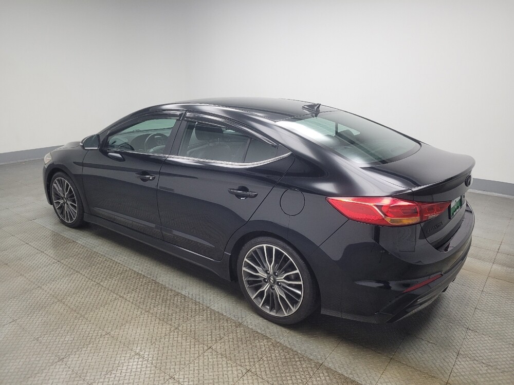 2018 Hyundai Elantra in Indianapolis, IN 46219 - 18129763 3