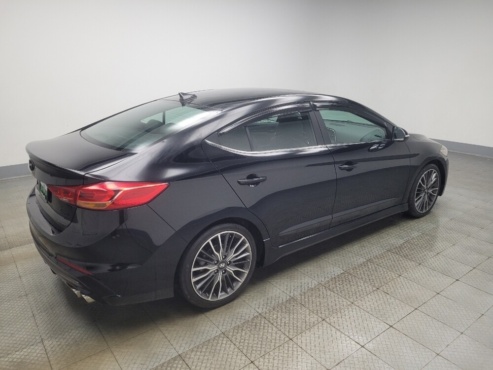 2018 Hyundai Elantra in Indianapolis, IN 46219 - 18129763 10