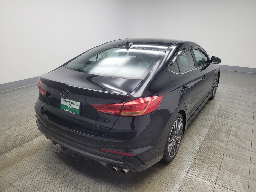 2018 Hyundai Elantra in Indianapolis, IN 46219 - 18129763 9