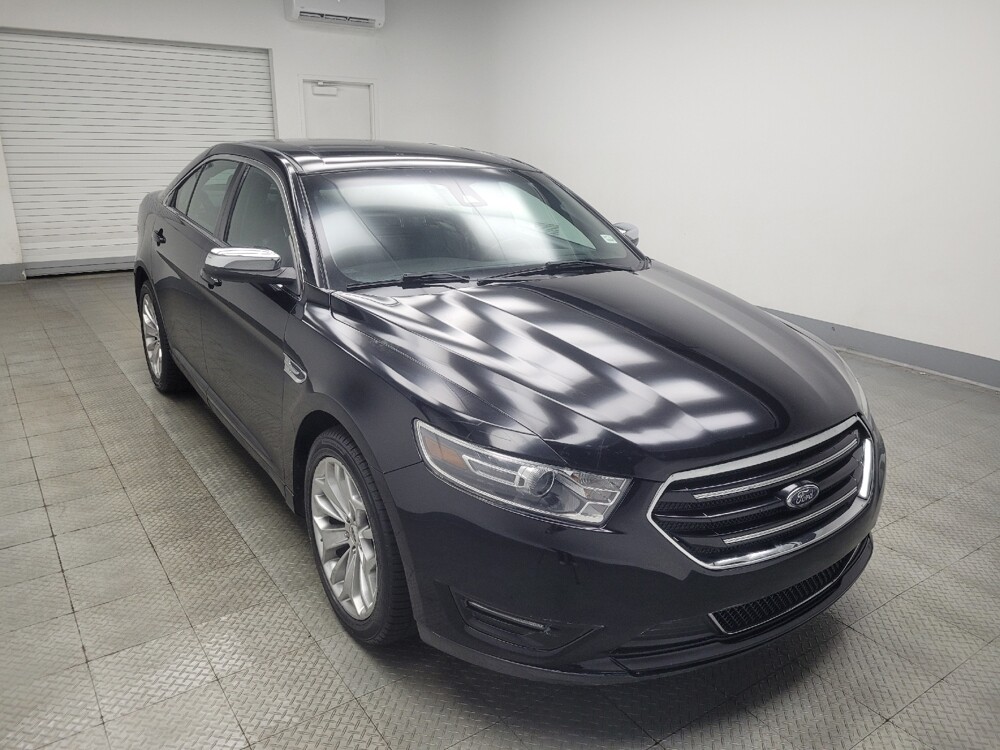 2019 Ford Taurus in Mishawaka, IN 46545 - 18129773 13