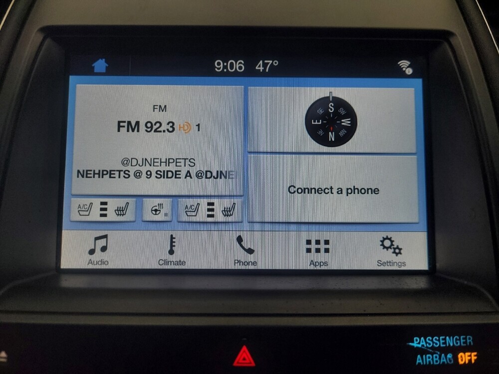 2019 Ford Taurus in Mishawaka, IN 46545 - 18129773 25