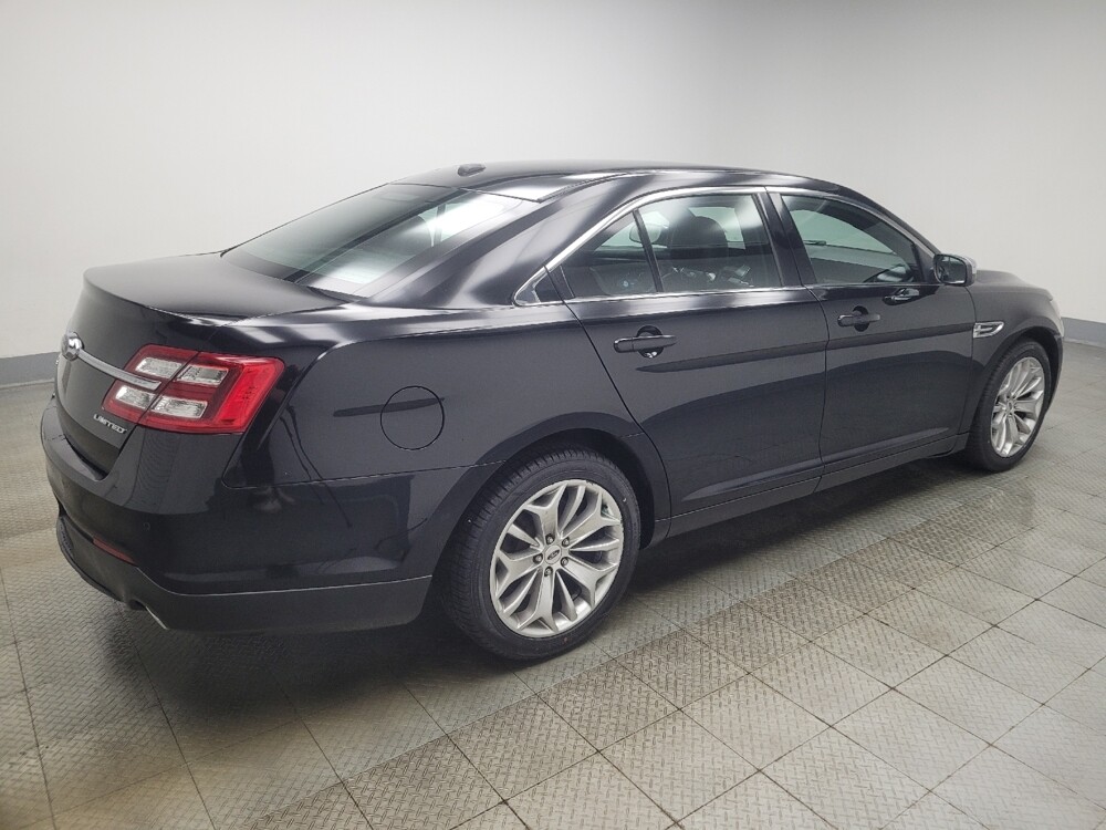 2019 Ford Taurus in Mishawaka, IN 46545 - 18129773 10