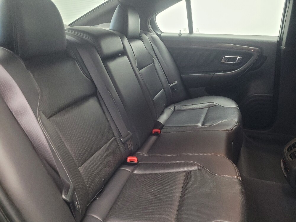 2019 Ford Taurus in Mishawaka, IN 46545 - 18129773 19