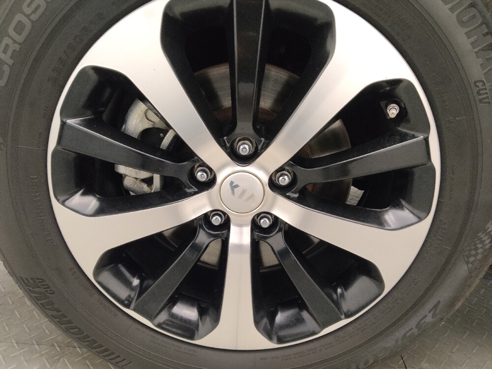 2017 Kia Sorento in Jackson, MS 39211 - 18129774 31