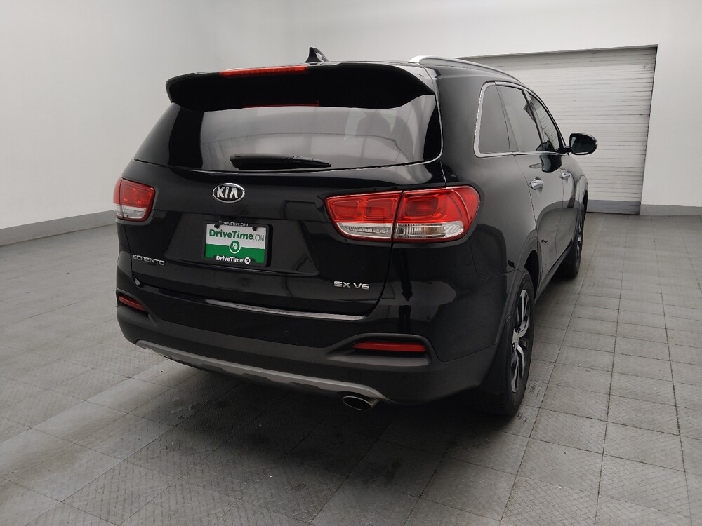 2017 Kia Sorento in Jackson, MS 39211 - 18129774 9