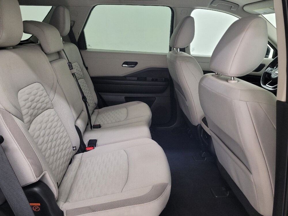 2022 Nissan Pathfinder in St. Louis, MO 63125 - 18129775 19