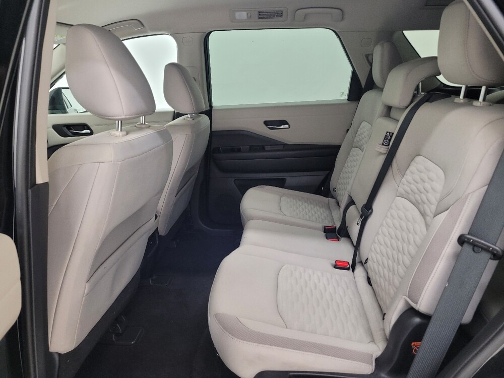 2022 Nissan Pathfinder in St. Louis, MO 63125 - 18129775 18