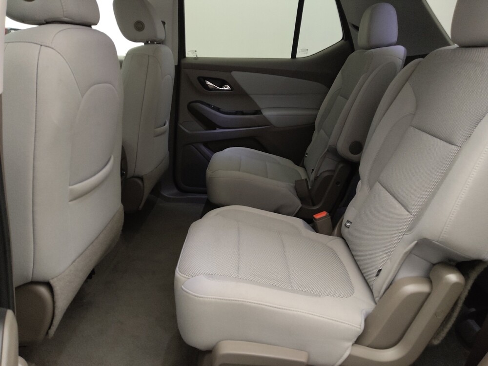 2021 Chevrolet Traverse in Gainesville, FL 32609 - 18129778 18