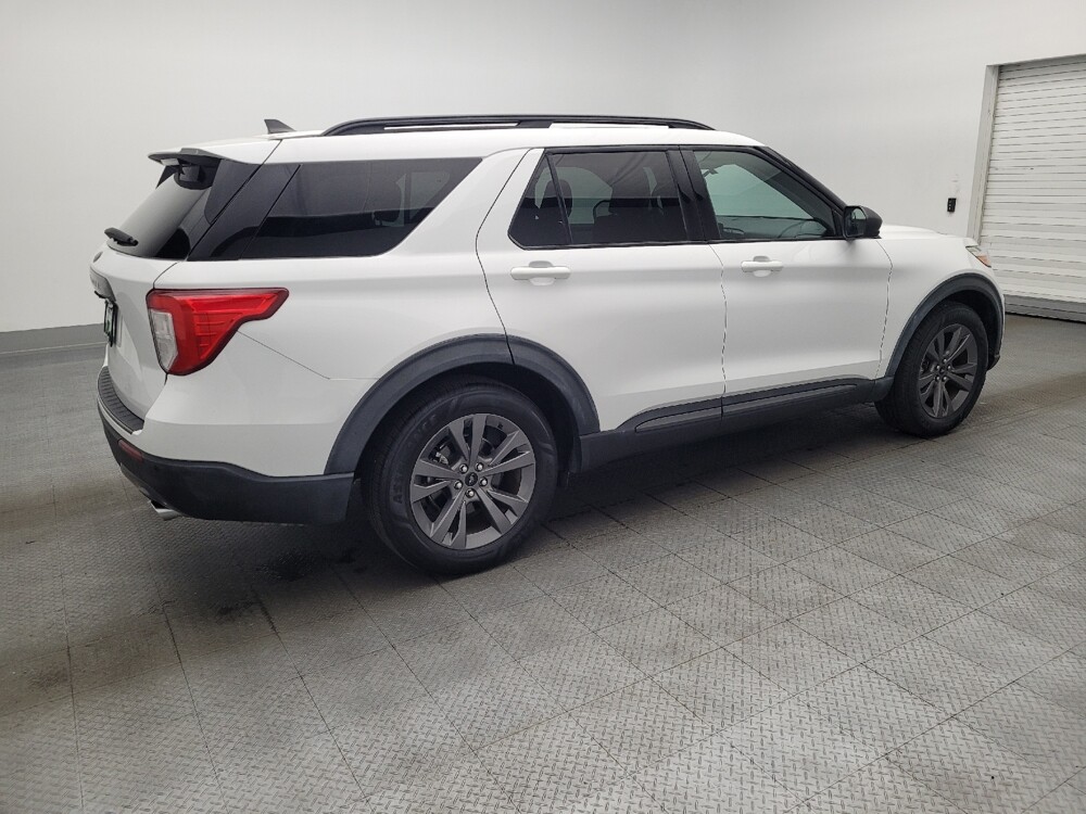 2021 Ford Explorer in Jacksonville, FL 32210 - 18129779 10