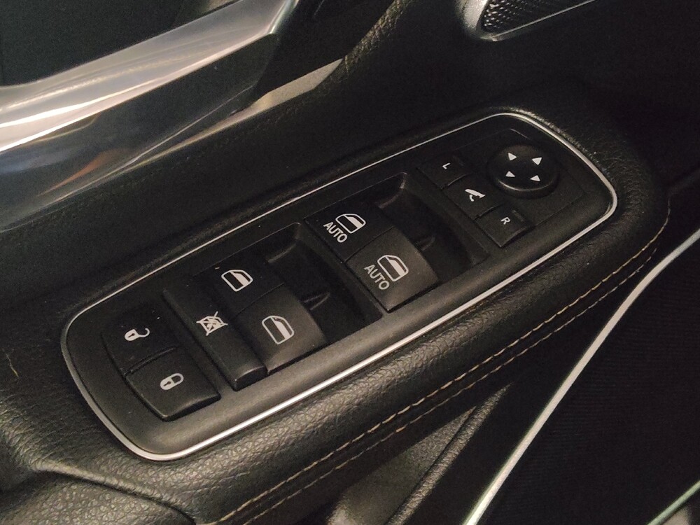 2019 RAM 1500 in Ocala, FL 34471 - 18129780 27