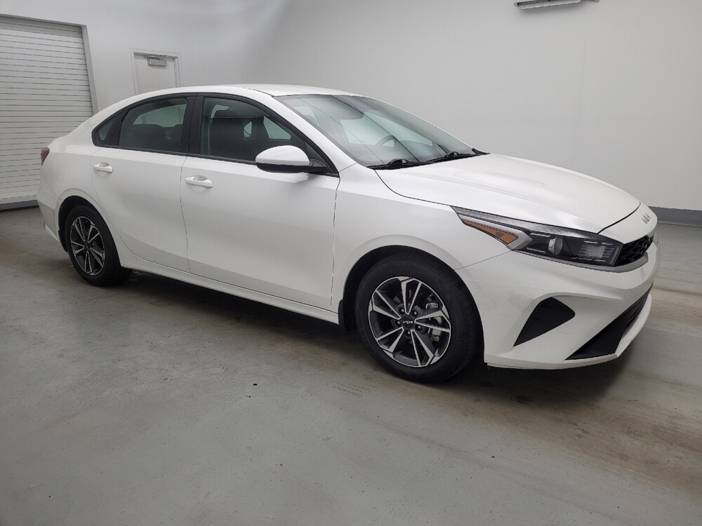 2024 Kia Forte in Fairfield, OH 45014 - 18129781 11