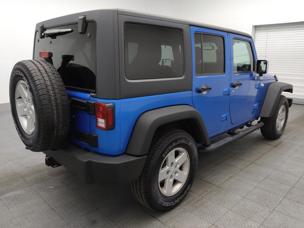 2015 Jeep Wrangler in Ocala, FL 34471 - 18129783 9